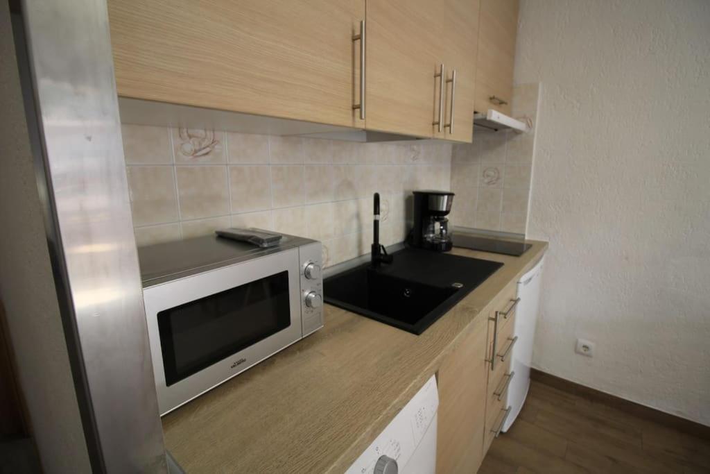 Appartement Situe A 100 M De La Plage Empuriabrava Kültér fotó