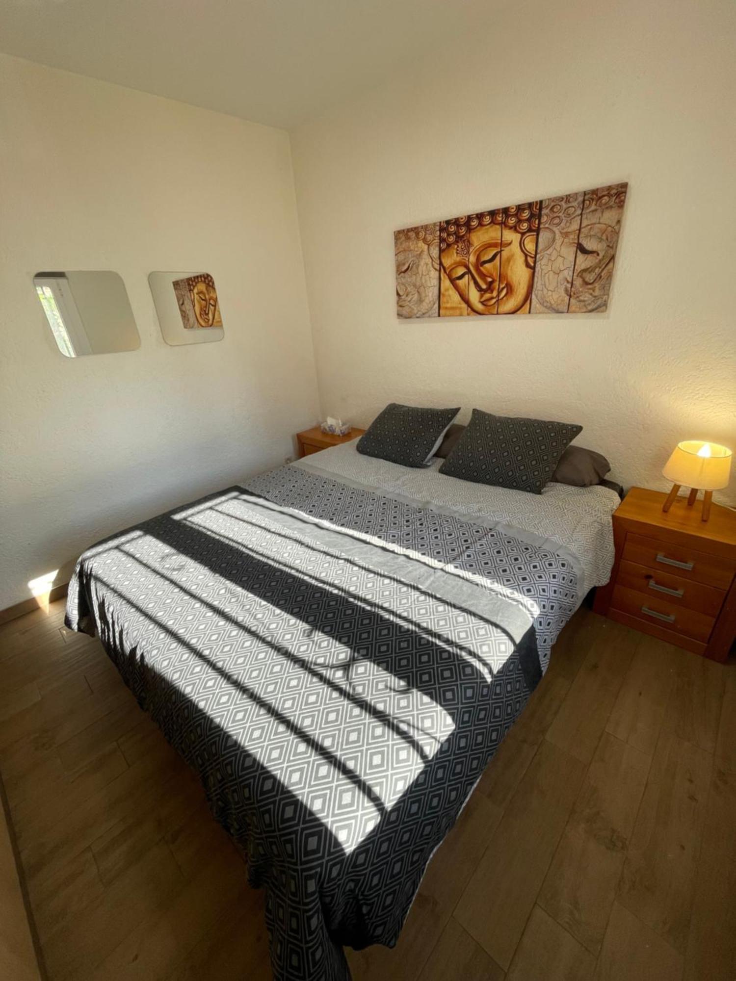 Appartement Situe A 100 M De La Plage Empuriabrava Kültér fotó