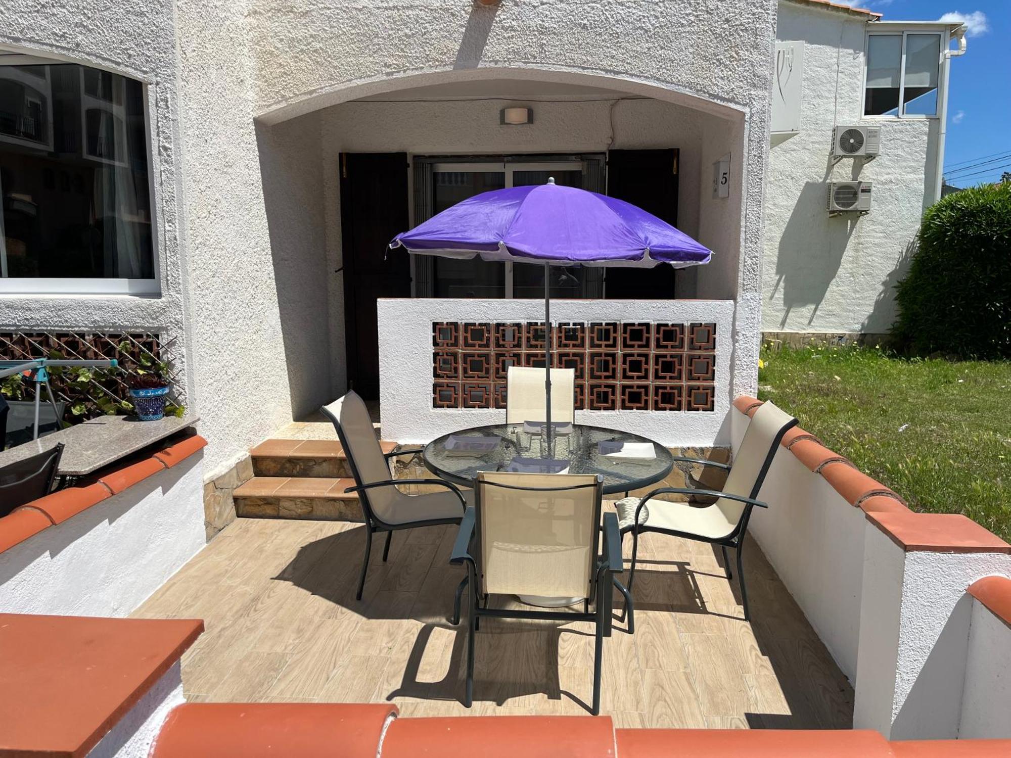 Appartement Situe A 100 M De La Plage Empuriabrava Kültér fotó